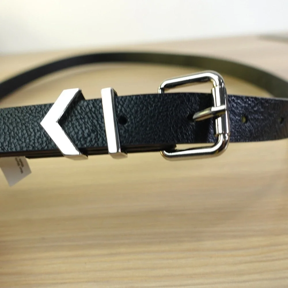 Vince Camuto Belt Womens Medium Black Faux Leather Silver Buckle Classic